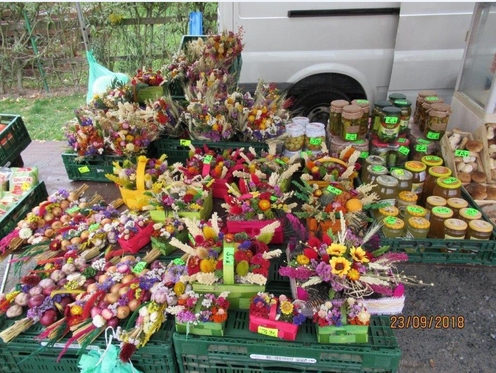 Herbstfest Neukirch - podzimní trh (místní produkty, byliny a květiny) 